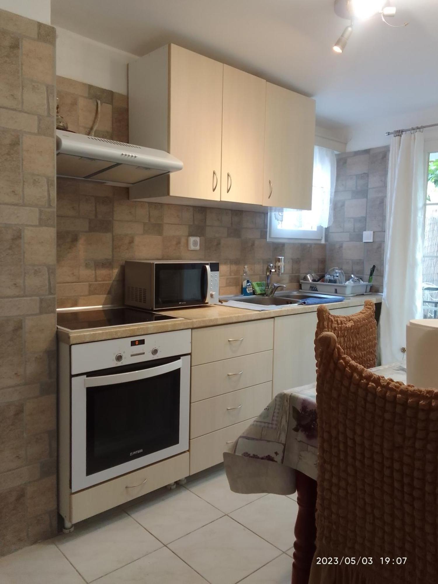 Antonia Family House Near Airport Apartment Porto Rafti Phòng bức ảnh
